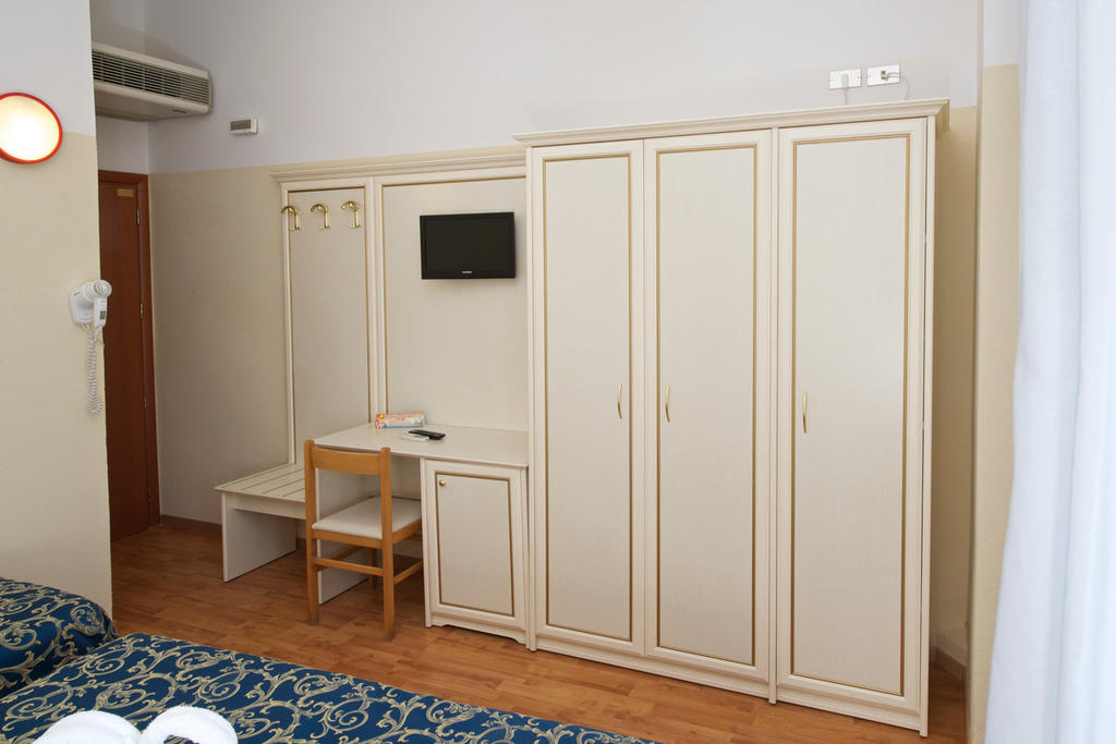 Hotel Garden Cattolica Rom bilde