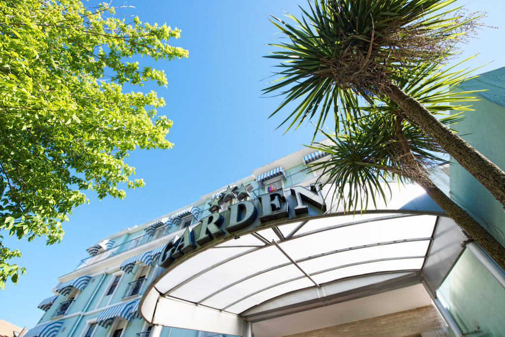 Hotel Garden Cattolica Eksteriør bilde